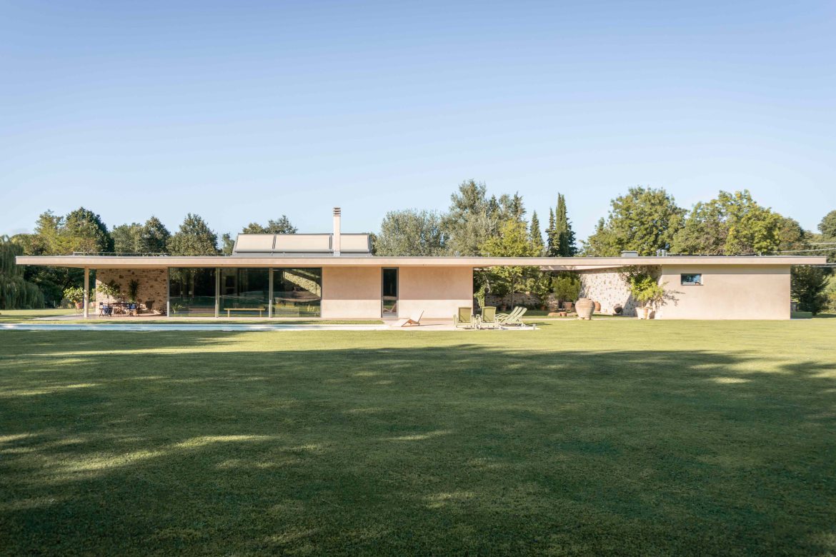 01 Isoplam - Domus Contemporanea