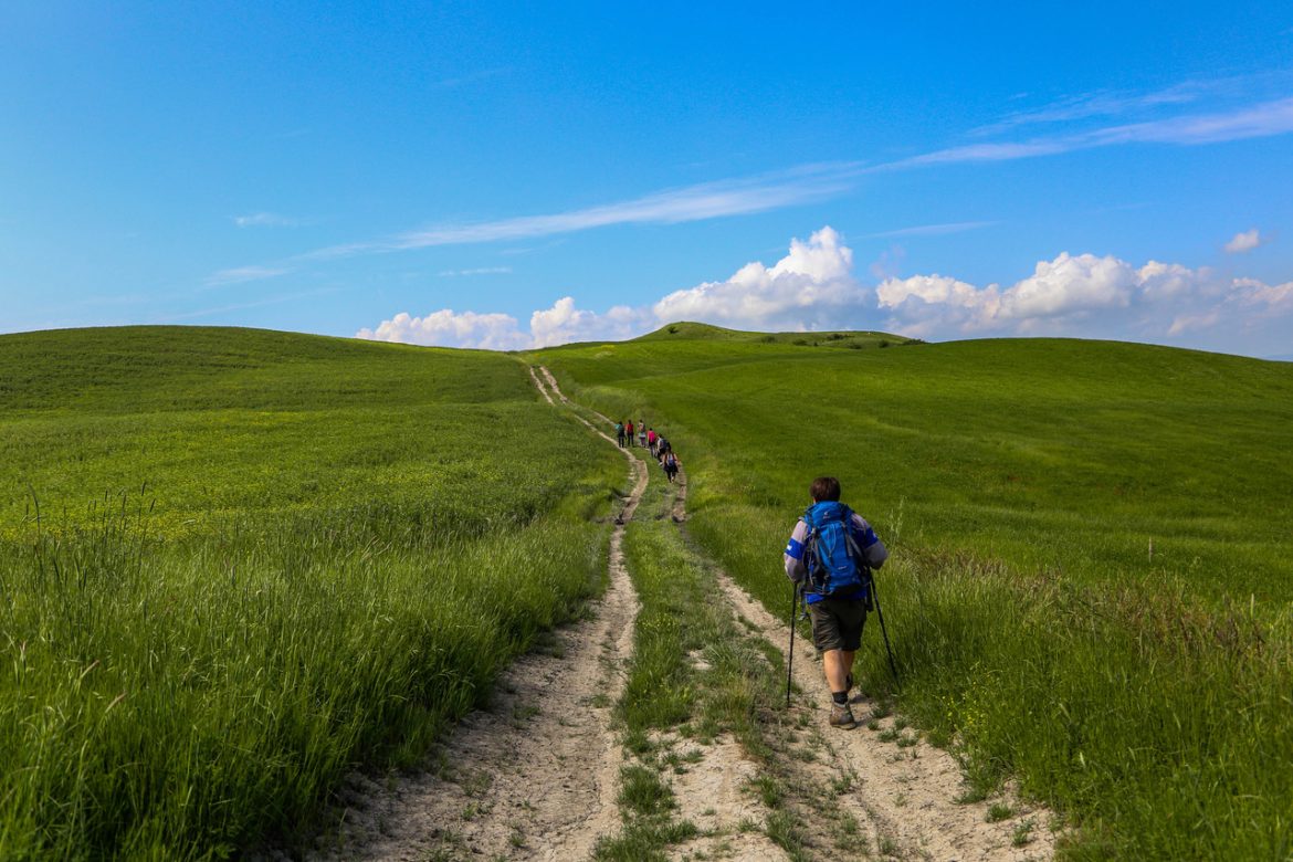 sulla via laureatana, AT Comunicazione