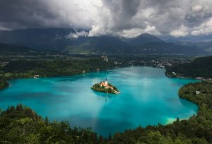 workation in camper, quali sono le destinazioni perfette lago di bled