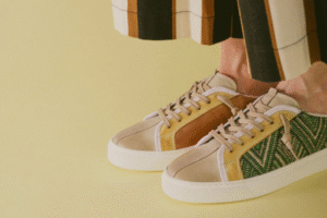 sabot, la sneaker aperta che respira d'estate gg