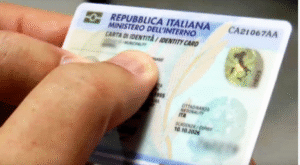 Dal 2026 addio a Spid e carta d’identità cartacea