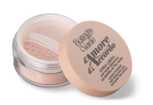 la cipria must have che uniforma l’incarnato