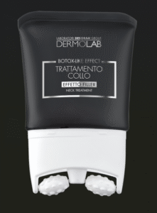 un collo bellissimo che non rivela il passare del tempo