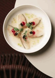 un nuovo menu da scoprire, sospesi tra il cielo e la città