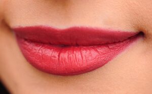 labbra al bacio in inverno addio screpolature lips 1690875 1280