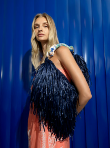 la borsa scultura che trasforma ogni look in un mito