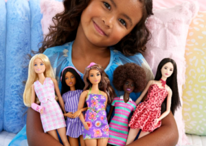 rivoluzione in casa mattel ecco la prima barbie autistica!