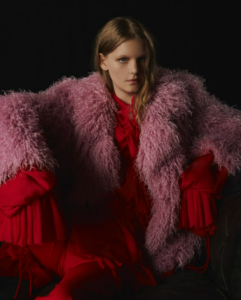 il guardaroba itinerante tra laguna e nuove mete d'oriente (2)