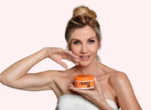 lorella cuccarini il segreto dietro la sua pelle radiosa