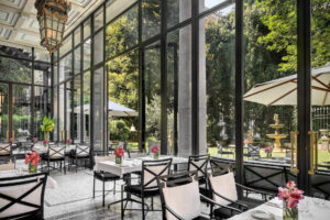 fuga chic a milano il relax è firmato palazzo parigi (2)