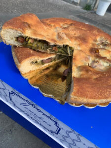 pasqua a napoli i segreti del tortano e della pizza di scarole (2)