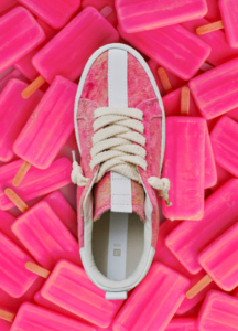 sneakers artigianali la rivoluzione pop dell'estate 2026