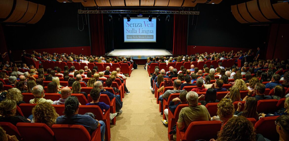 limbiate senza veli sulla lingua ph press2