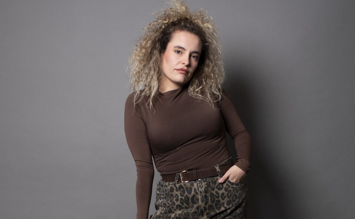 rebecca colavecchi 3