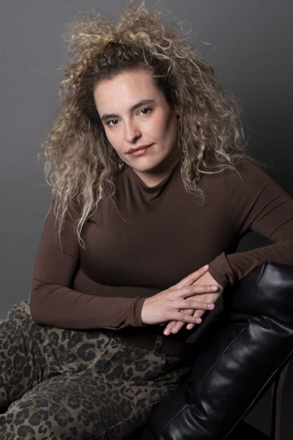 rebecca colavecchi 4