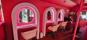 rivoluzione skincare a roma arriva il bus della bellezza (4)