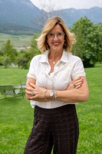 Dr. Cristina Tomasi ph Press